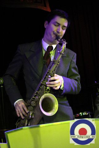 Andrej Hermlin and His Swing Dance Orchestra (D) Swing It Again Baby - McCormacks Ballroom, Leipzig 04. Dezember 2009 (6).JPG